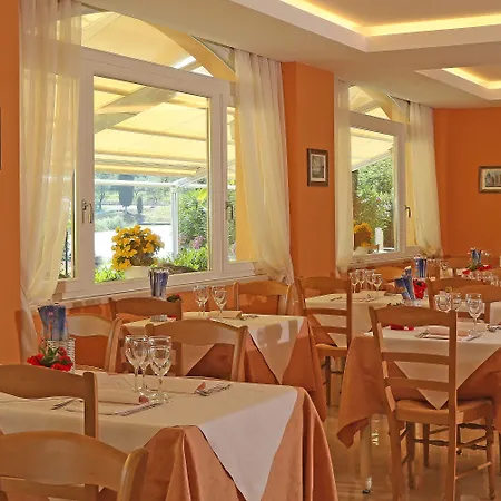 Panoramica Hotel 3*